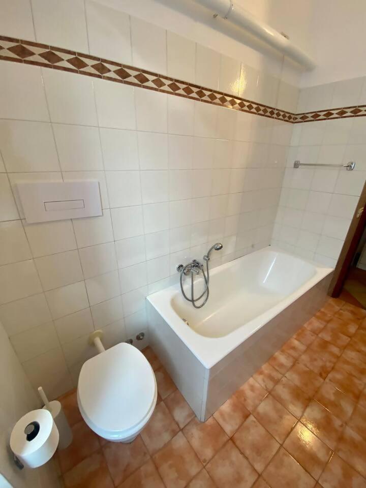 La Piccola Gioia 1 Apartment Bergamo Luaran gambar